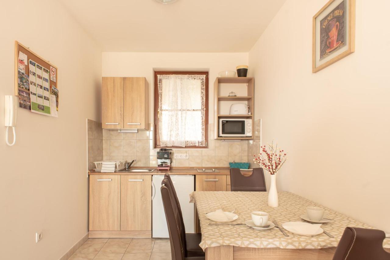 Modor Apartman Alsópáhok Extérieur photo