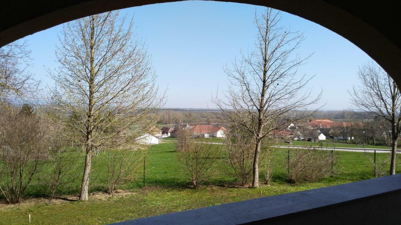 Modor Apartman Alsópáhok Extérieur photo