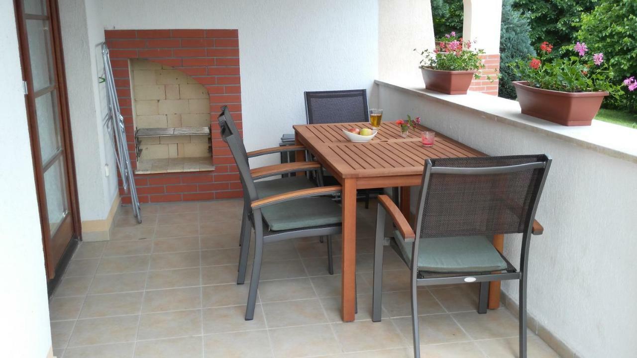 Modor Apartman Alsópáhok Extérieur photo